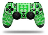 WraptorSkinz Skin compatible with Sony PS4 Dualshock Controller PlayStation 4 Original Slim and Pro Skull And Crossbones Pattern Green (CONTROLLER NOT INCLUDED)