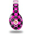 WraptorSkinz Skin Decal Wrap compatible with Beats Studio (Original) Headphones Skull and Crossbones Checkerboard Skin Only (HEADPHONES NOT INCLUDED)